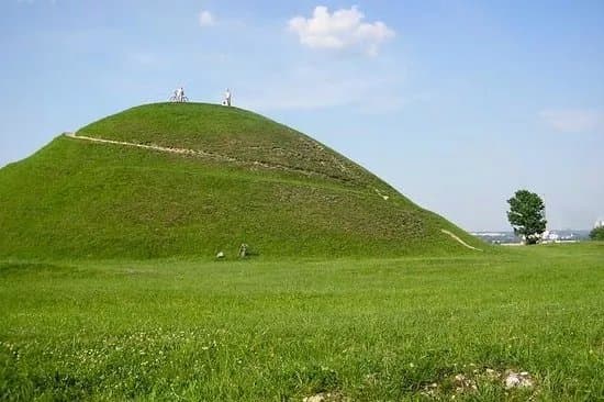 Krakus Mound