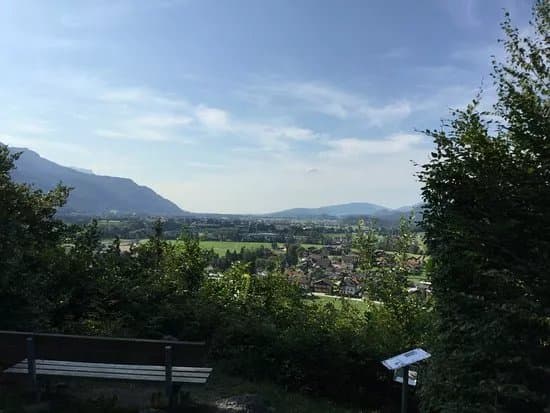 Jahreszeiten-Weg