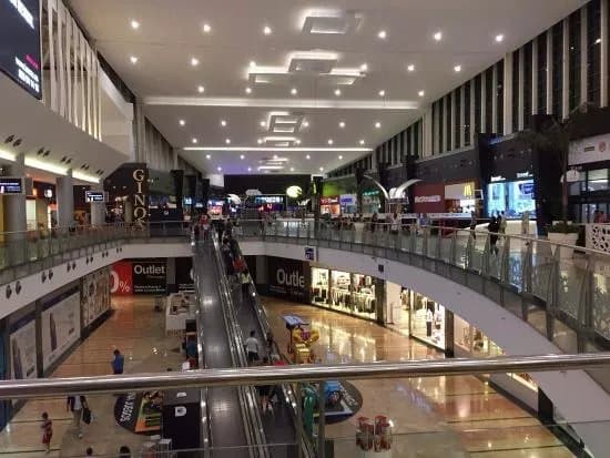 Centro Comercial Nueva Condomina