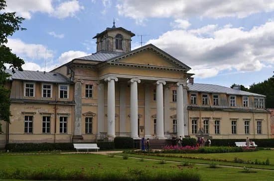 Krimulda estate