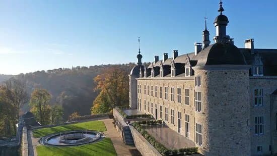 Chateau De Mirwart