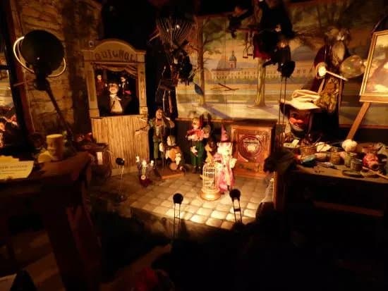 Le Petit Musee de Guignol Fantastique