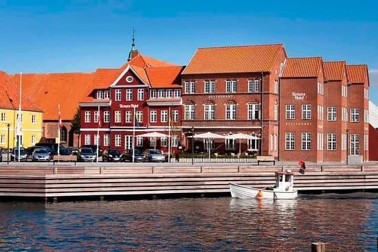 Tornoes Hotel