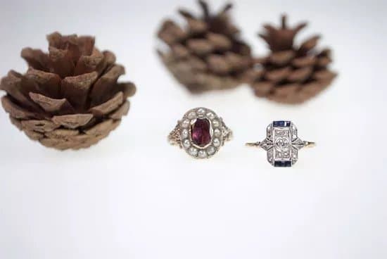 Binenbaum Antiques & Jewelry