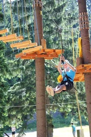 Lanovy Park a Lezecka stEna Bedrichov