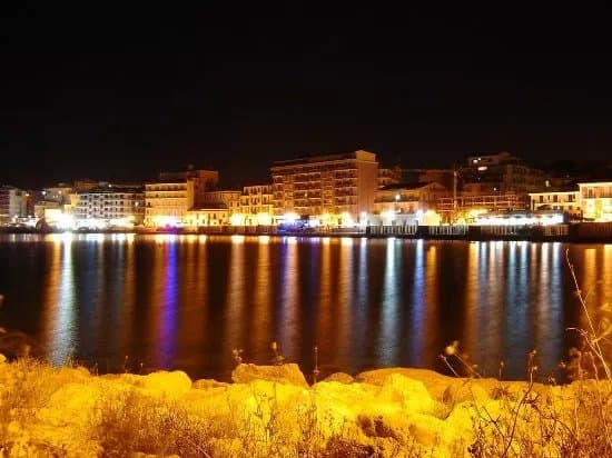 Lungomare Cristoforo Colombo