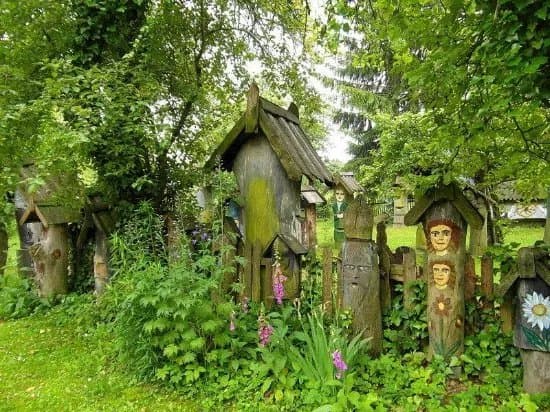 Home of Artist - Jozef Chelmowski