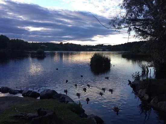 Ostensjovannet Lake
