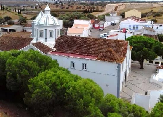 Nossa Senhora dos Martires Church