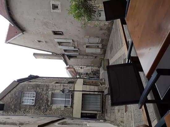 Rue de la Monnaie