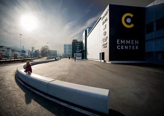 Emmen Center