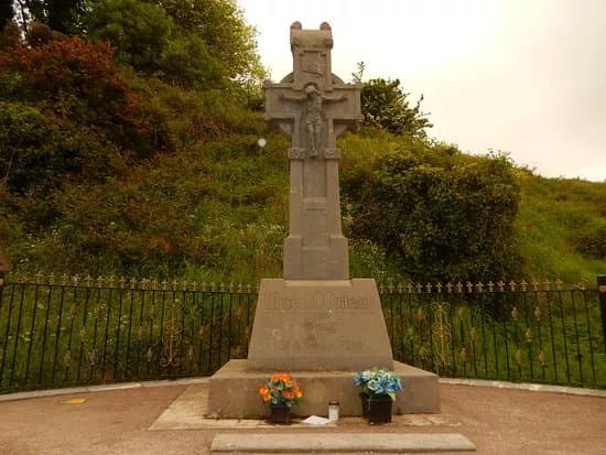 Michael Collins Monument