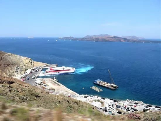Athinios Port Santorini