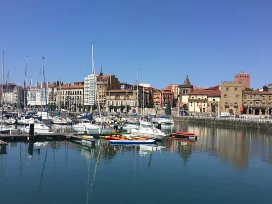 Barrio De Cimadevilla