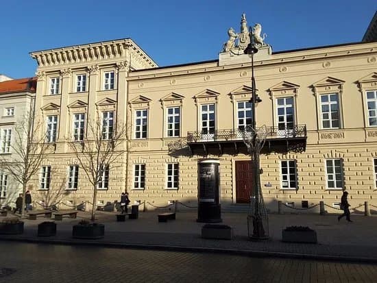 Uruskich Palace