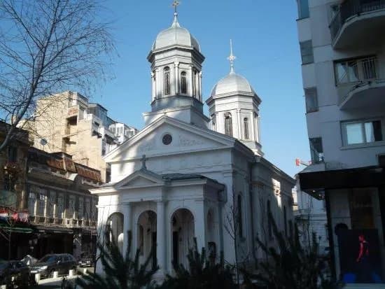 Biserica Alba (White Church)