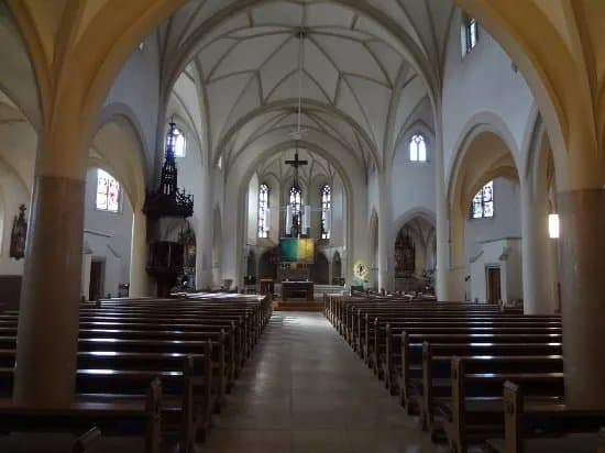 Romisch-katholische Kirche - Herz Jesu