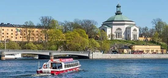 Red Sightseeing