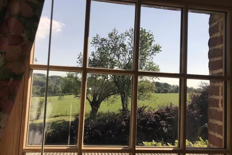LA MAISON D'ACHILLE in Aubin, short circuit homestay