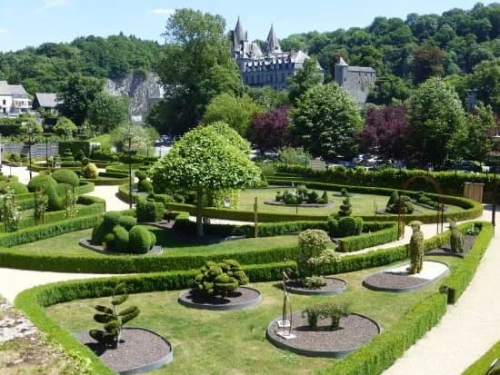 Topiary Park