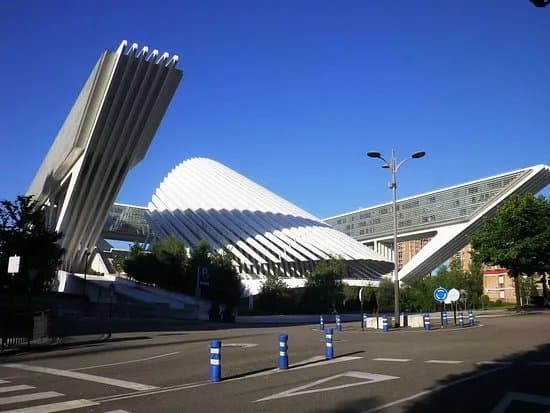 Palacio de Exposiciones y Congresos