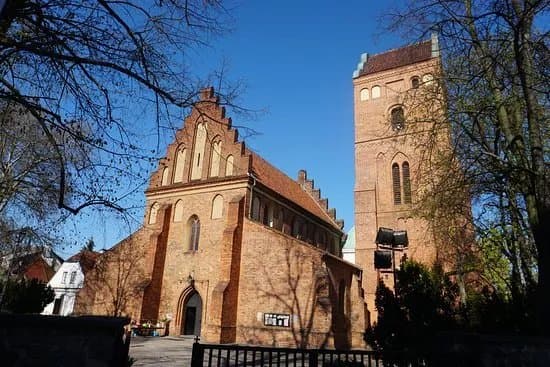 St. Mary's Church (Kosciol Najswietszej Marii Panny)