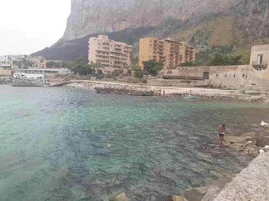 Spiaggia Vergine Maria