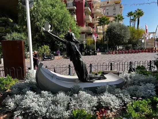 Statue Sainte Devote