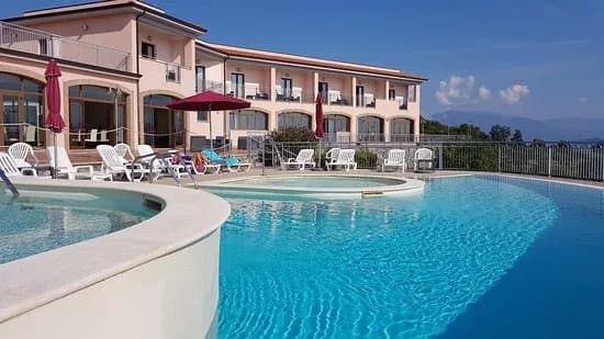 Hotel Caluna Charme