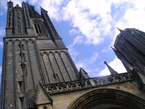 Eglise Saint Pierre