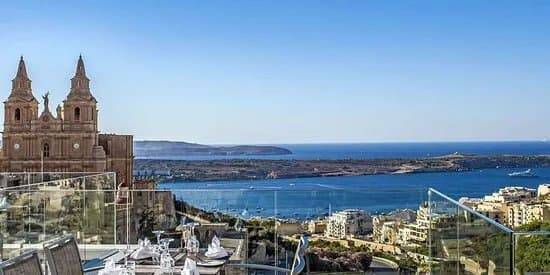 Maritim Antonine Hotel & Spa