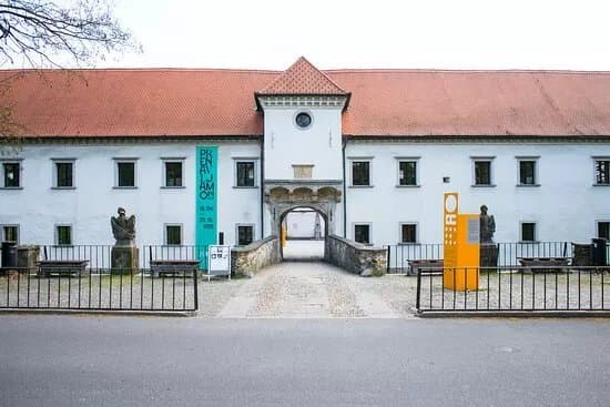 Museum of Architecture and Design (MAO)