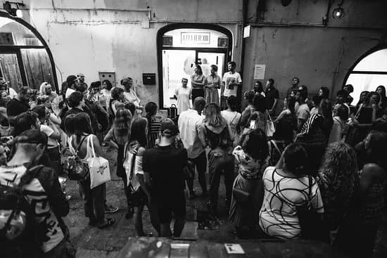 ATELIER XIII - Contemporary Art Gallery
