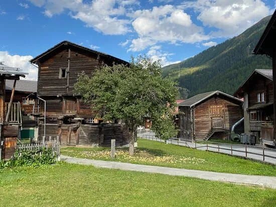 Rhonebrucke Holzbrucke Reckingen