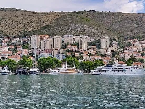 Port Gruz