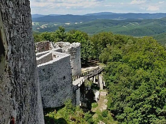 Uhrovec Castle