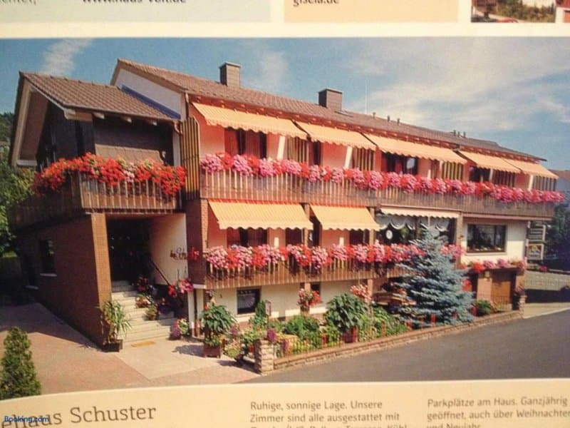 Gaestehaus Schuster