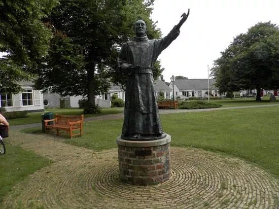 Statue "de Schiere Monnik"