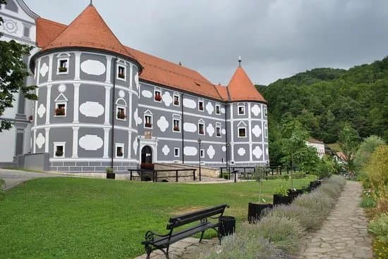 Olimje Castle