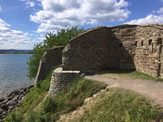 Nas slottsruin