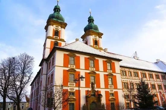 Landmarks & history