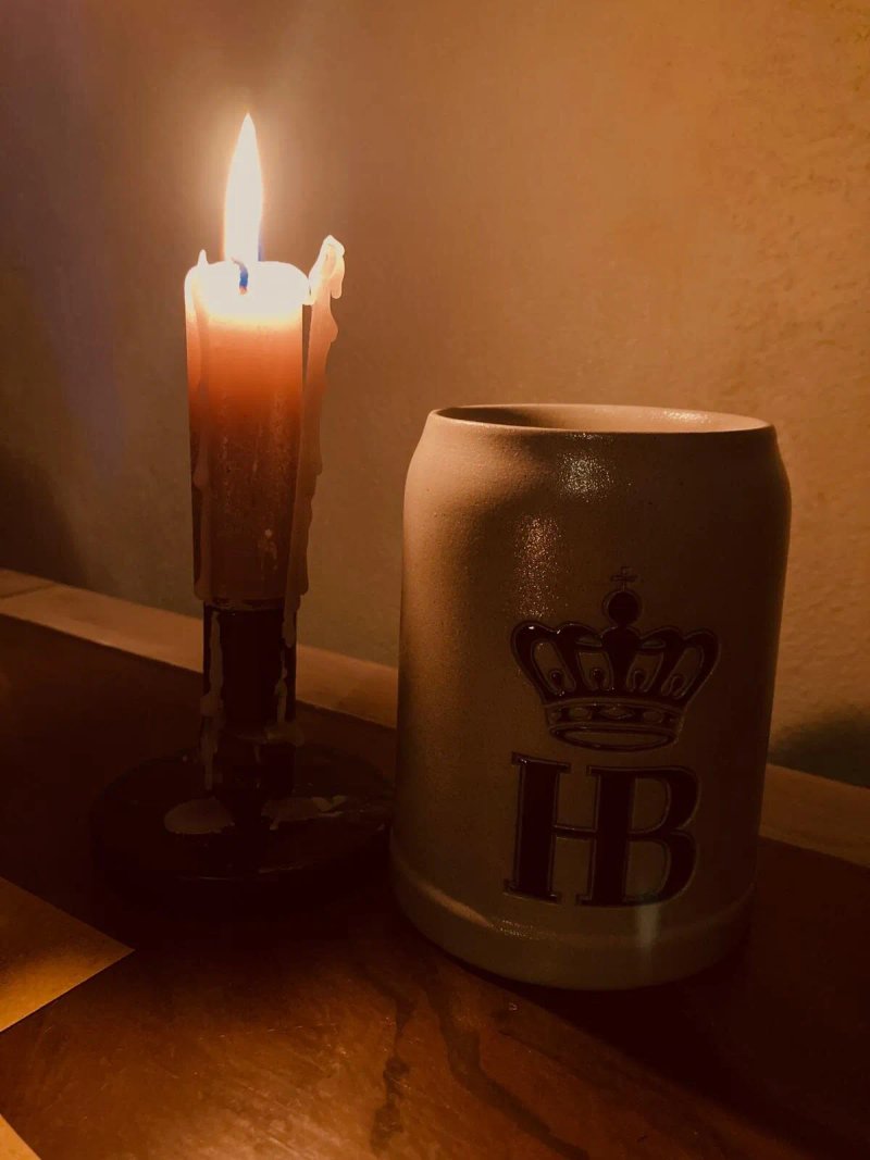 Crypto Pub