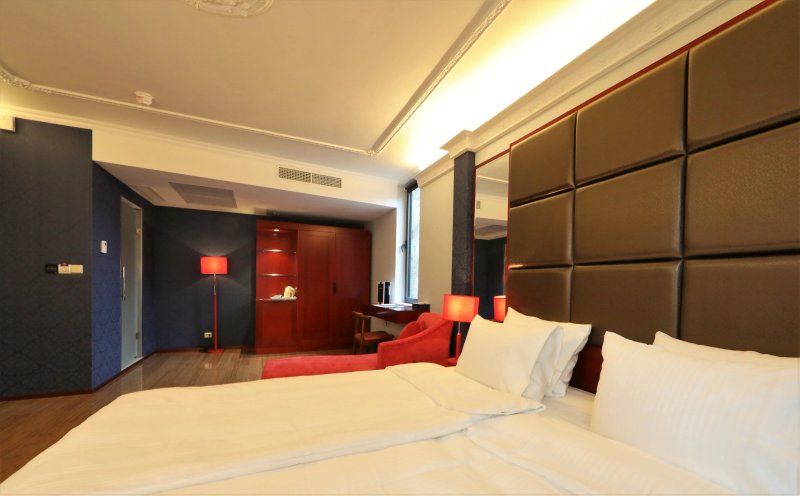 Chasse Hotel