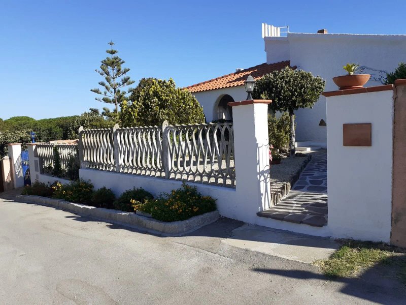 B&B A Due Passi Dal Mare