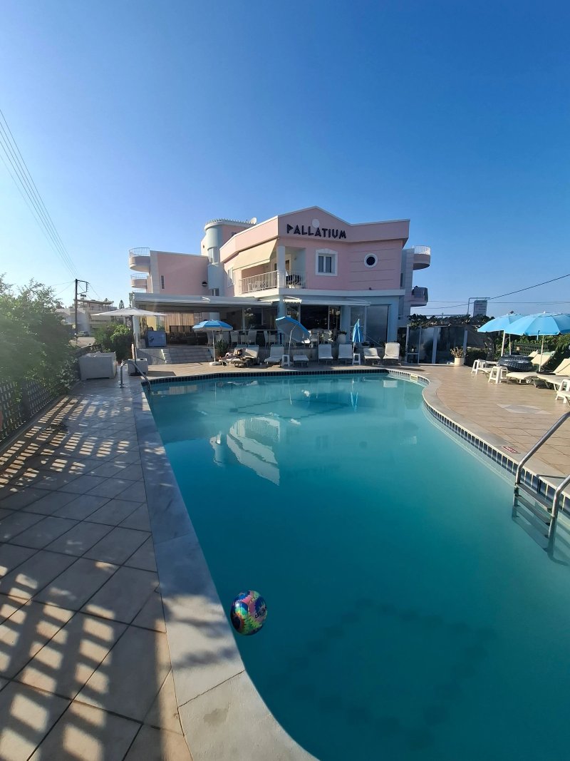 Pallatium Apartments