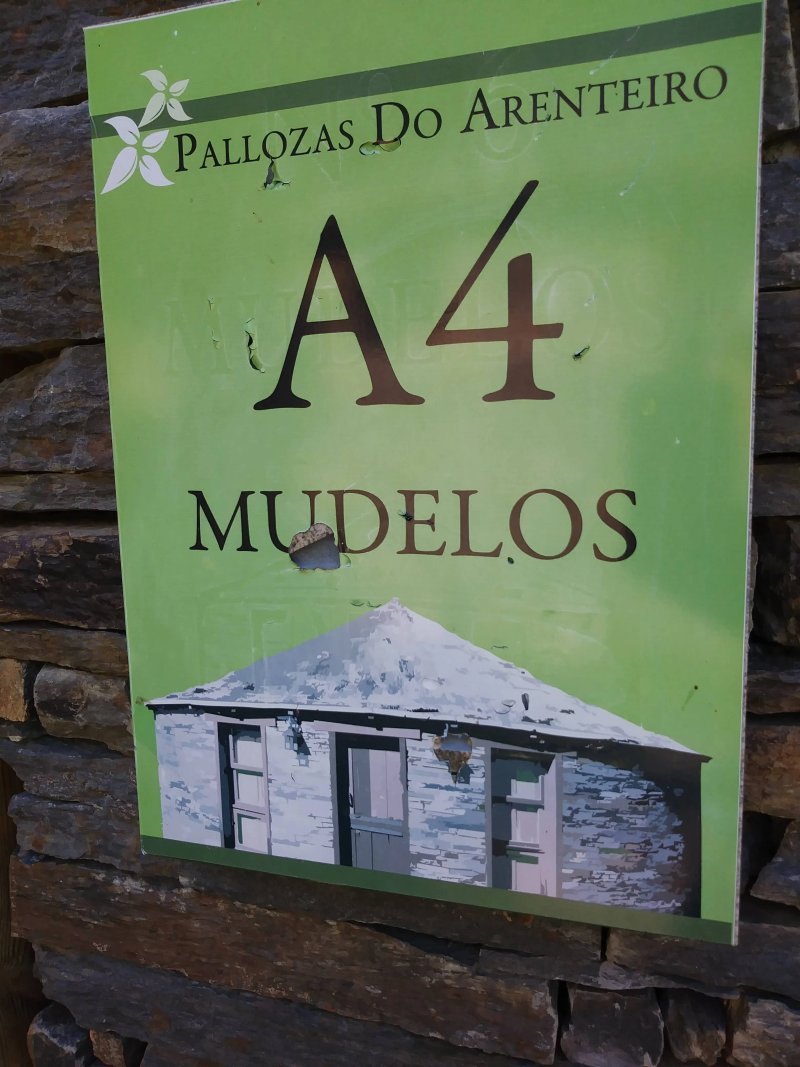Pallozas do Arenteiro