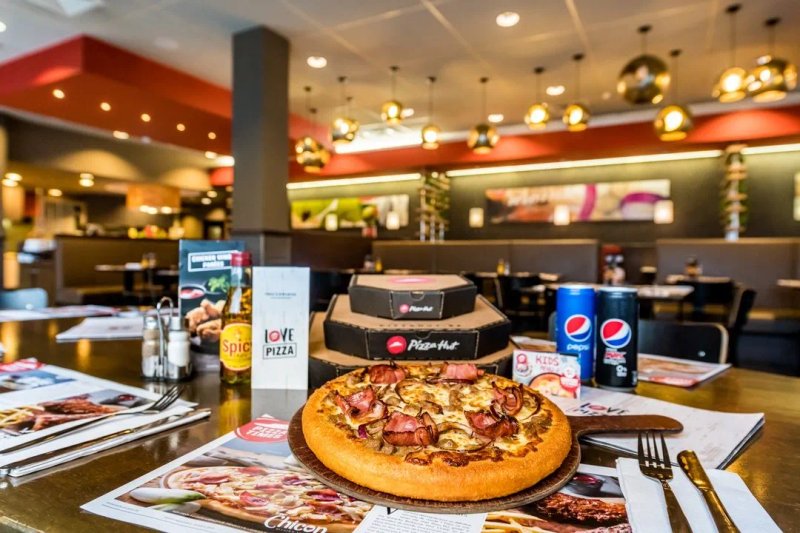 Pizza Hut