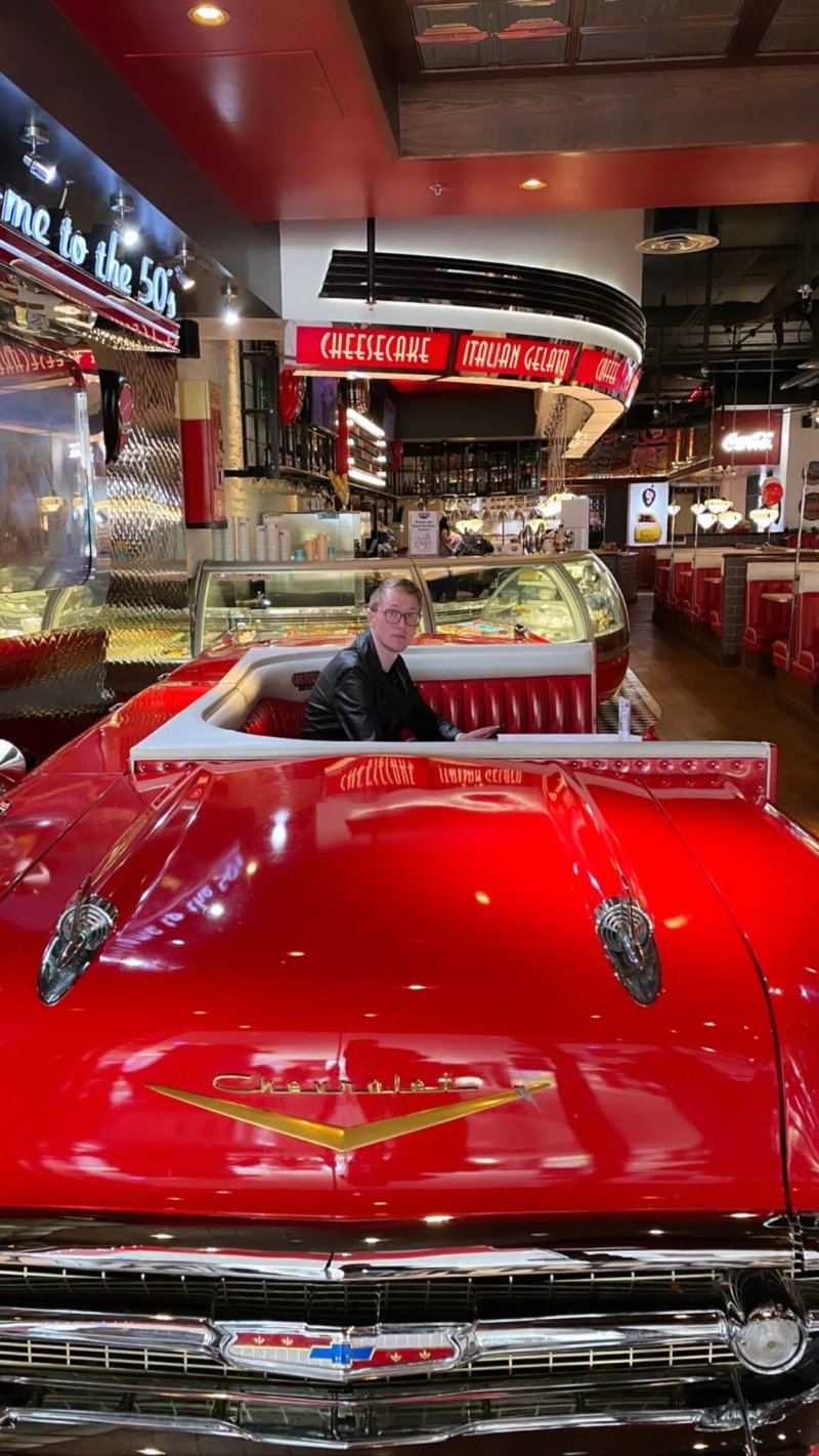 Big Moe's Diner