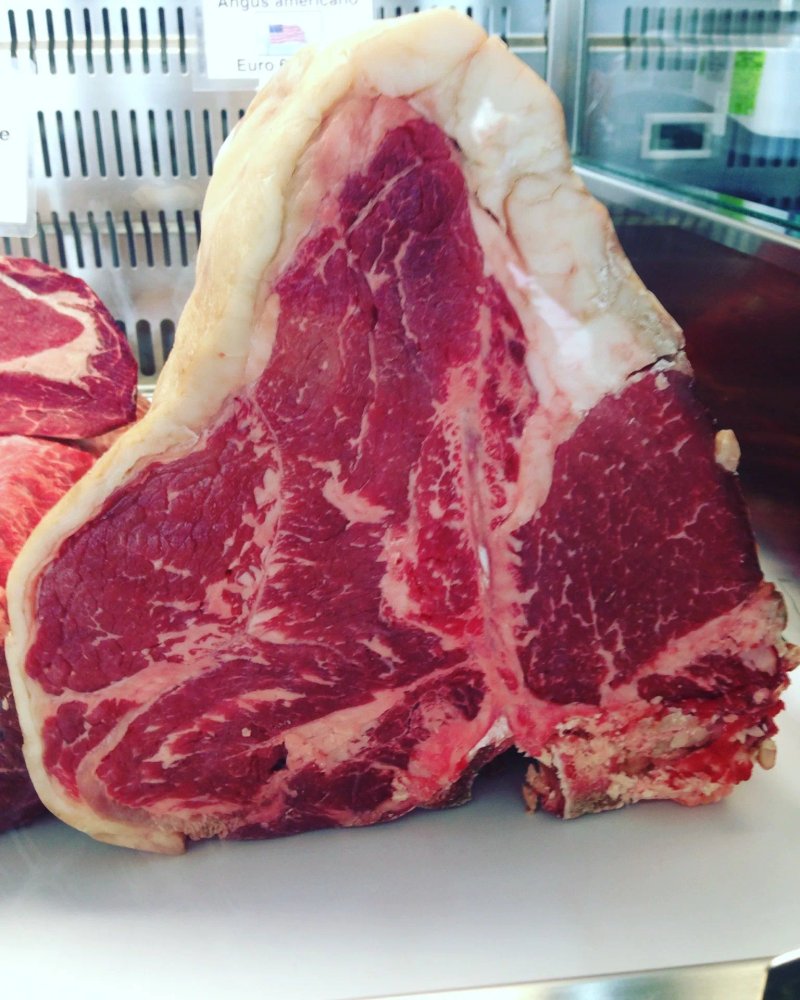 Red Lyon Pub Steak House Enoteca