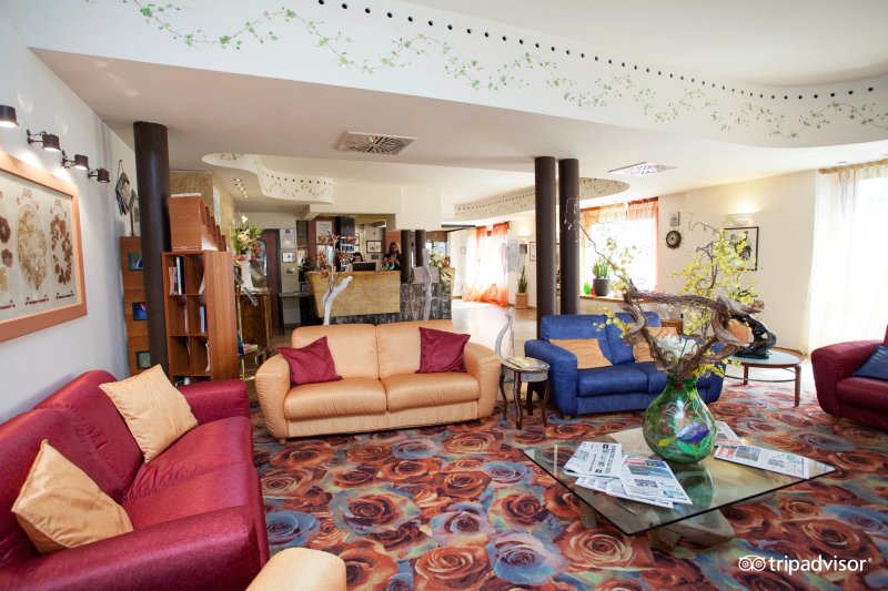 Hotel Catullo